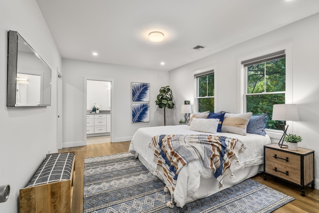 188 Mason Ter # 188, Brookline Unit: 188