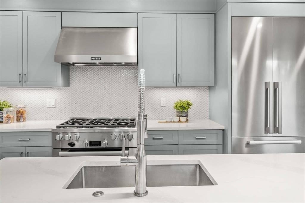 188 Mason Ter # 188, Brookline Unit: 188