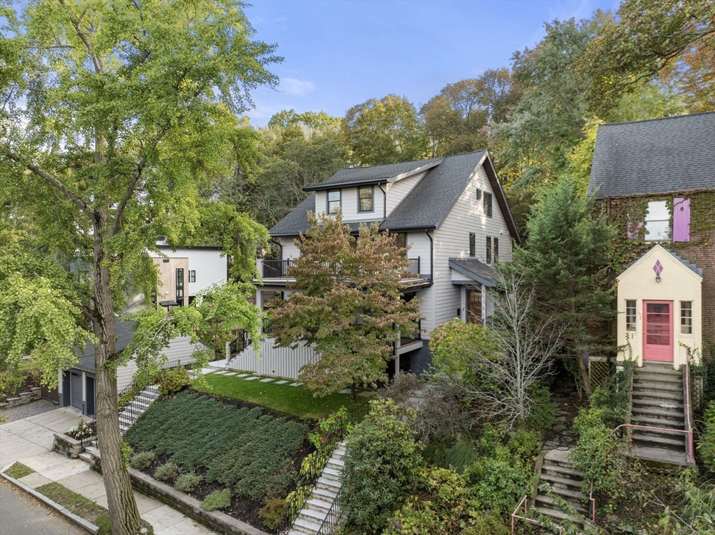 188 Mason Ter # 188, Brookline Unit: 188