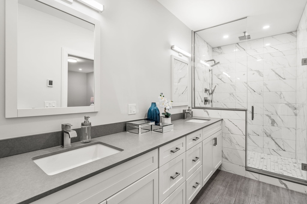 188 Mason Ter # 188, Brookline Unit: 188