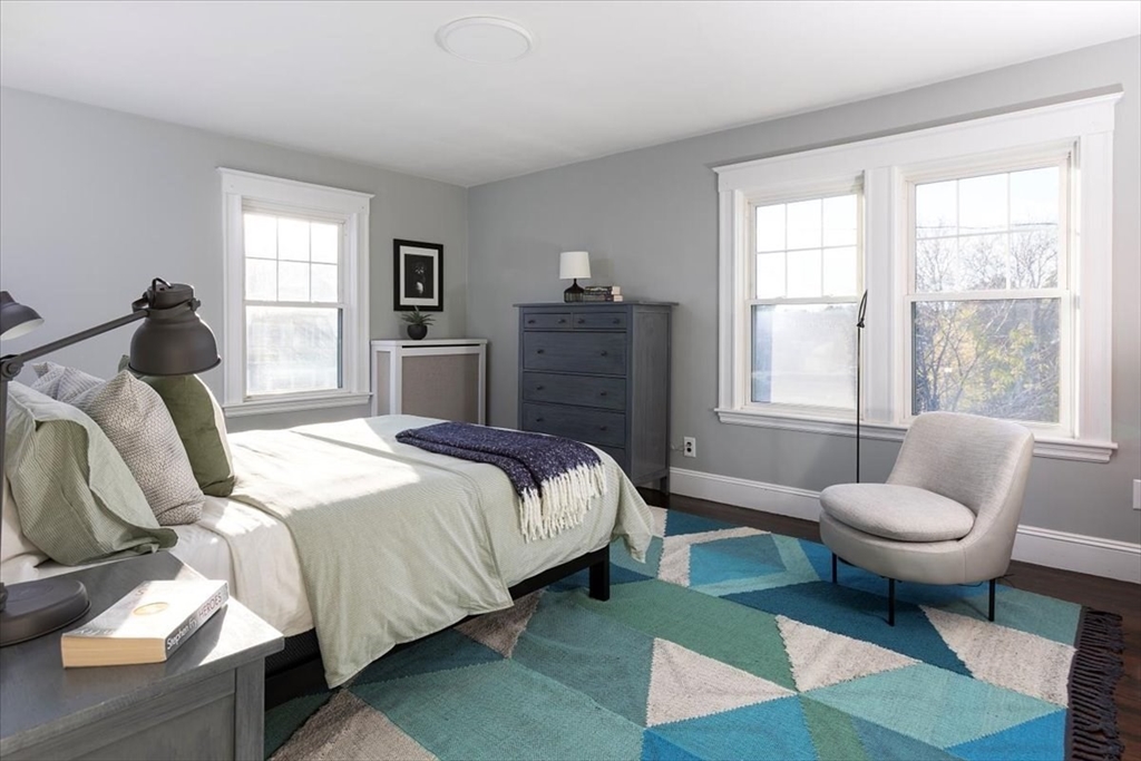 54 Sturges Rd, Boston