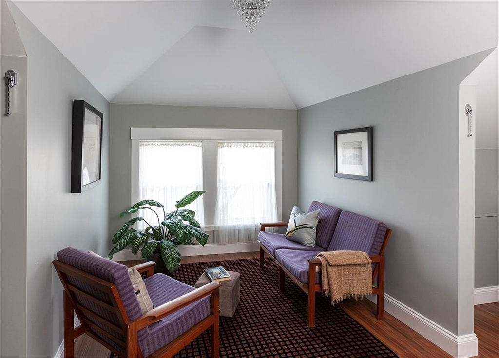 54 Sturges Rd, Boston