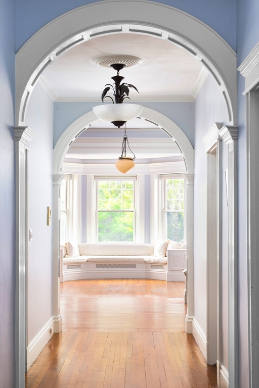 487 Boylston St. # 3, Brookline Unit: 3