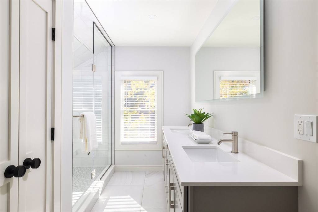 757 Washington Street # 2 PH Unit: Unit 2 - PH