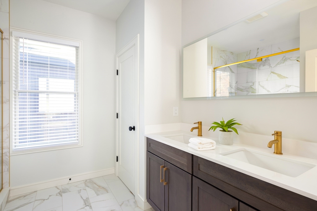 757 Washington Street # 2 PH Unit: Unit 2 - PH