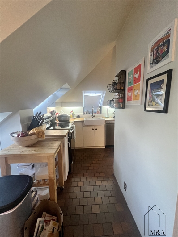 56 Oliver Street # 2