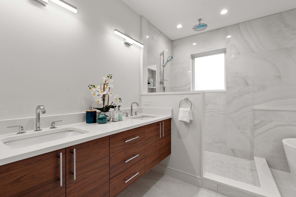 110 Harvard St Unit A # A