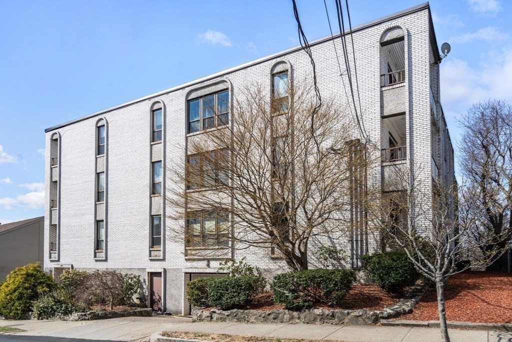 405 Langley Road # B Unit: 2-B