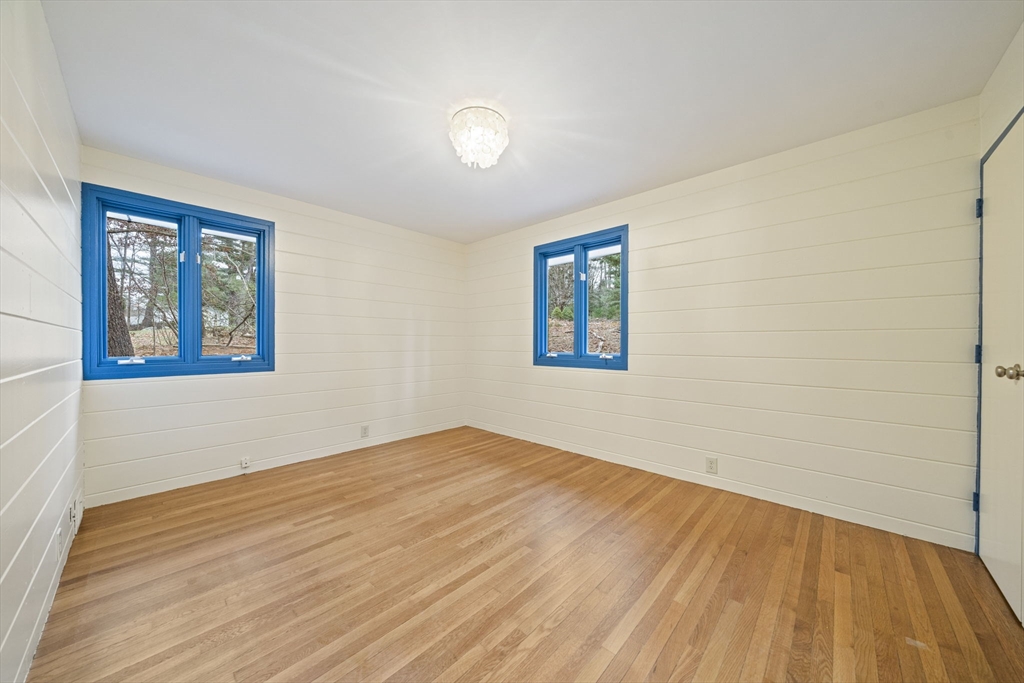 12 Sabrina Farm Road