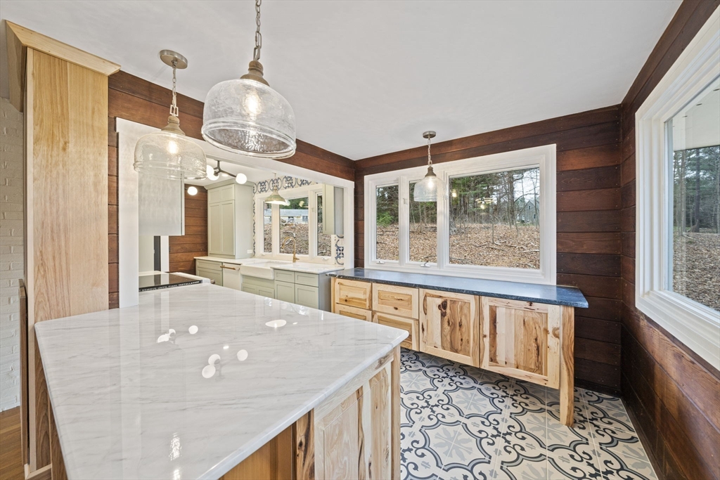 12 Sabrina Farm Road