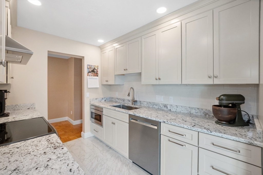 1202 Greendale Ave # 133