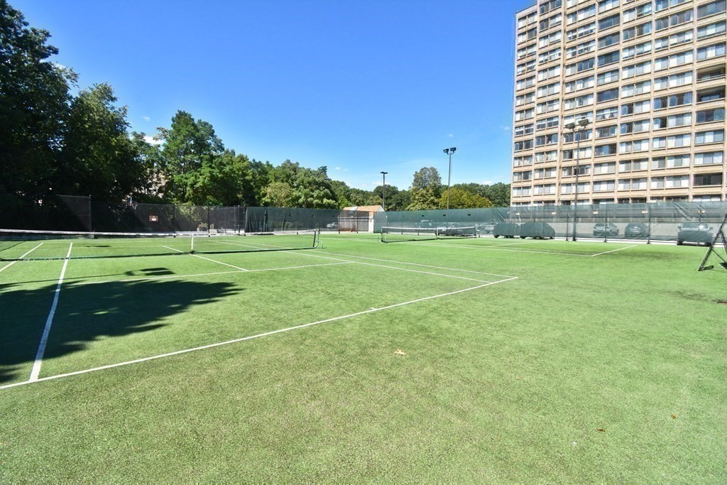 250 Hammond Pond Parkway # 213S