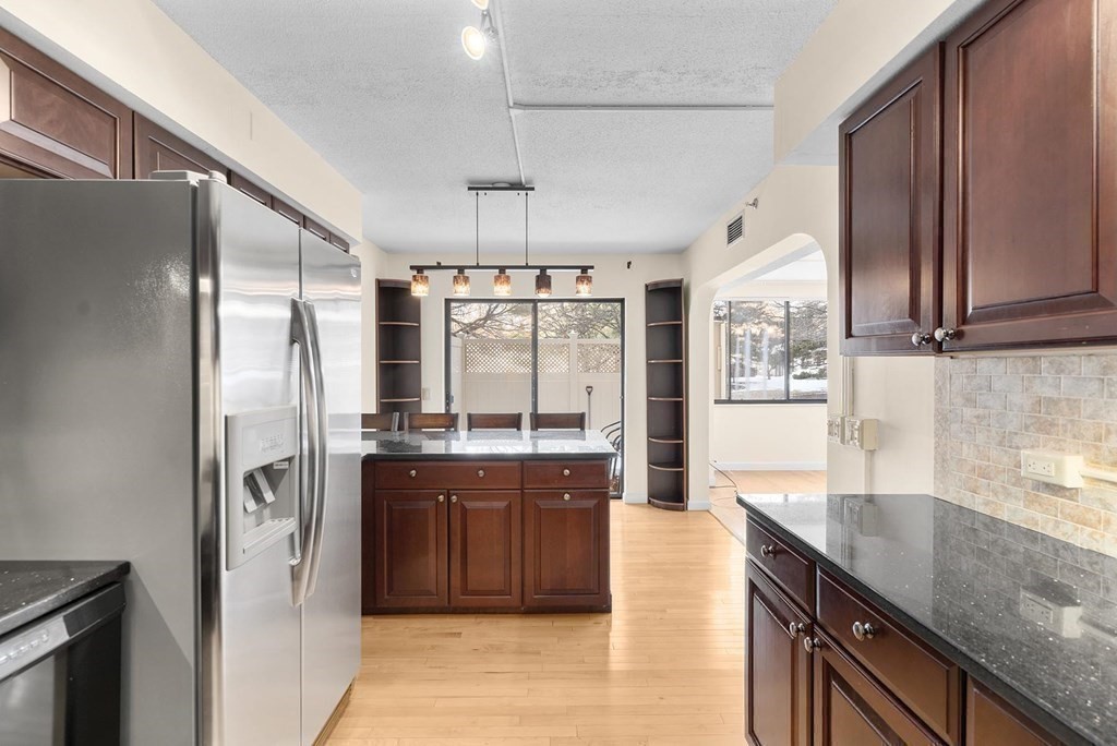 250 Hammond Pond Parkway # 213S