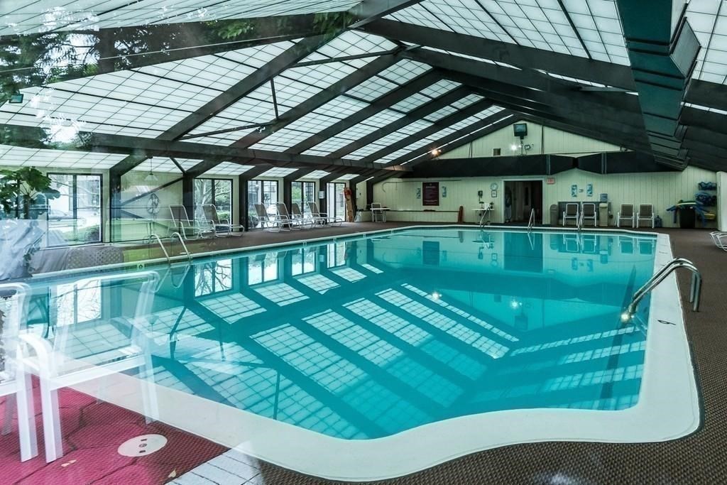 250 Hammond Pond Parkway # 213S