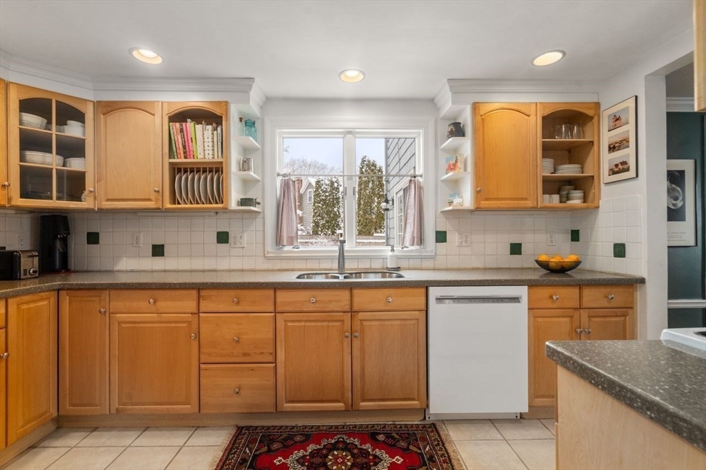 123 Walnut Hill Road