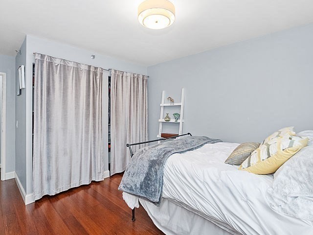 250 Hammond Pond Pkwy # 102N