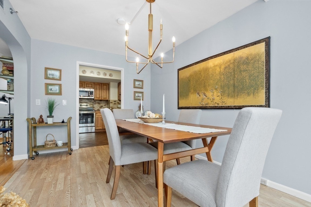 250 Hammond Pond Pkwy # 102N