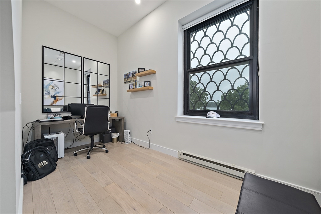 2420 Beacon Street # 401