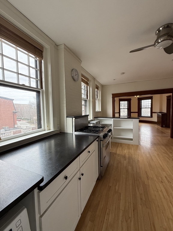 336 Washington St # 3