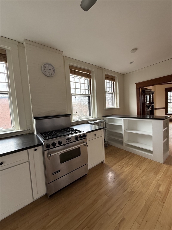 336 Washington St # 3