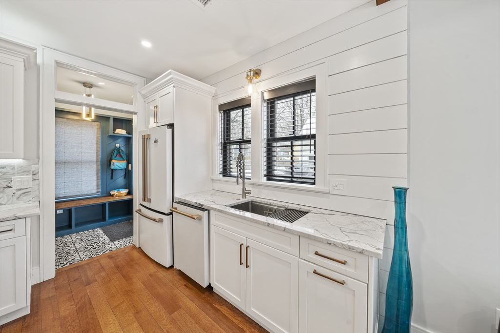 300 Elliot Street # 2