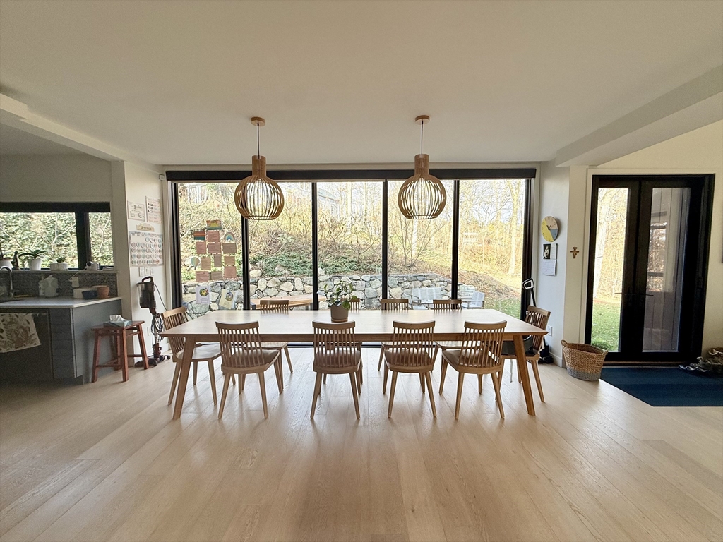 6 Parkside Dr # 6
