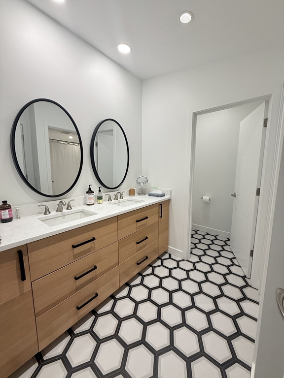 6 Parkside Dr # 6