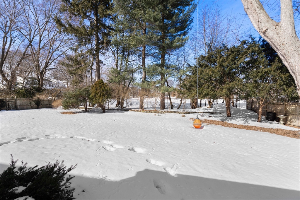 60 Lindbergh Ave