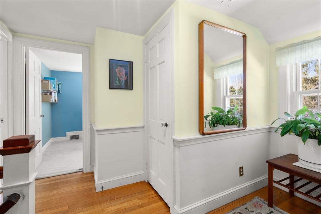 60 Lindbergh Ave