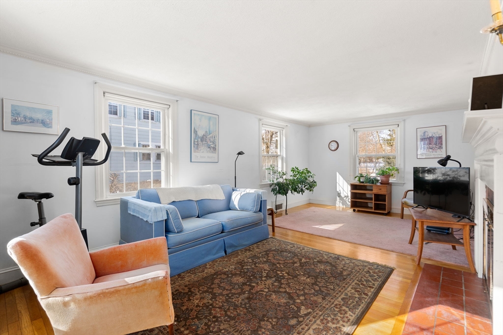 60 Lindbergh Ave