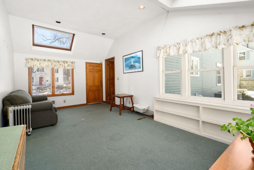 60 Lindbergh Ave