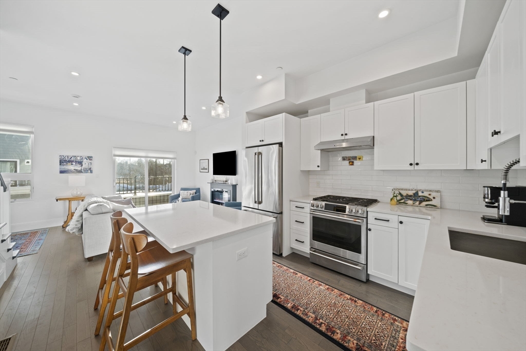 17-31 Charles Park Rd # 196