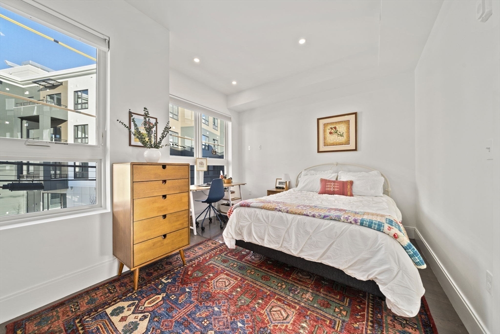 17-31 Charles Park Rd # 196