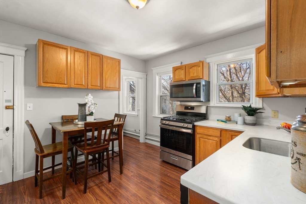 126 Harvey St # 2