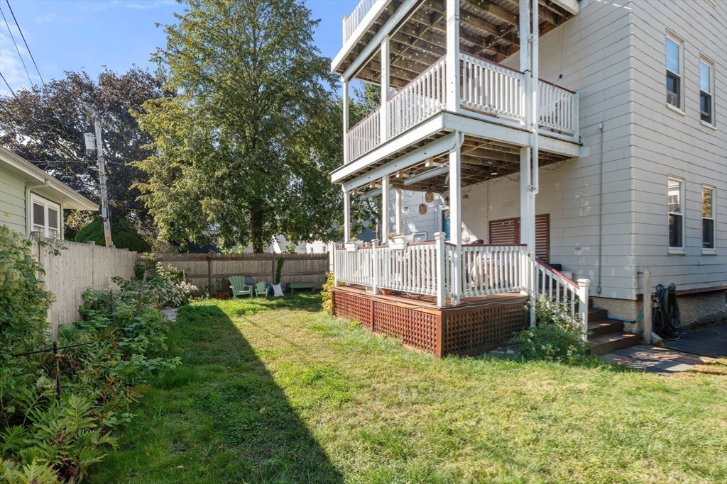 126 Harvey St # 2