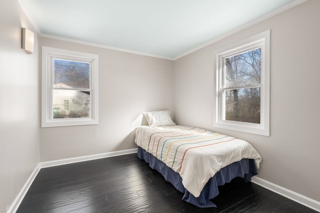 87 Hilldale Rd