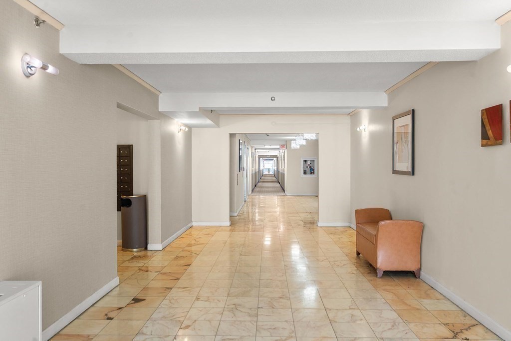 250 Hammond Pond Parkway # 1507N