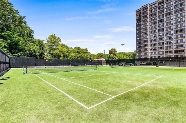 250 Hammond Pond Parkway # 1111S