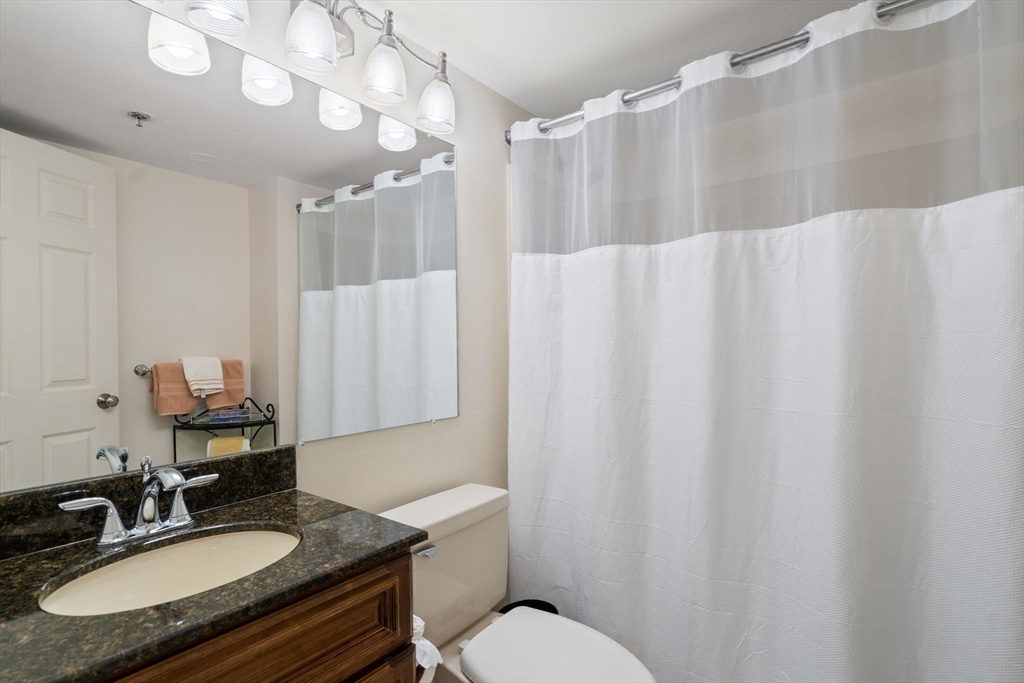 250 Hammond Pond Parkway # 1111S