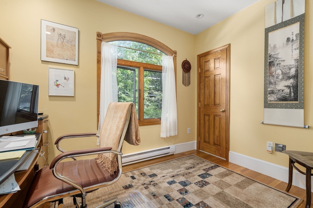 49 Winchester St # 2