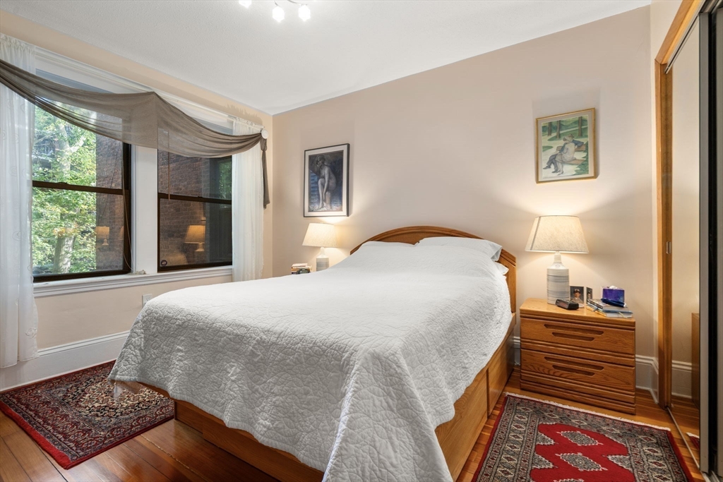 49 Winchester St # 2