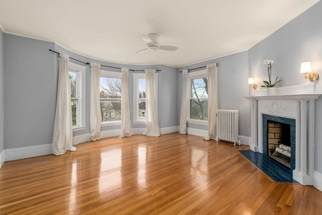 12 Bigelow Cir # 2
