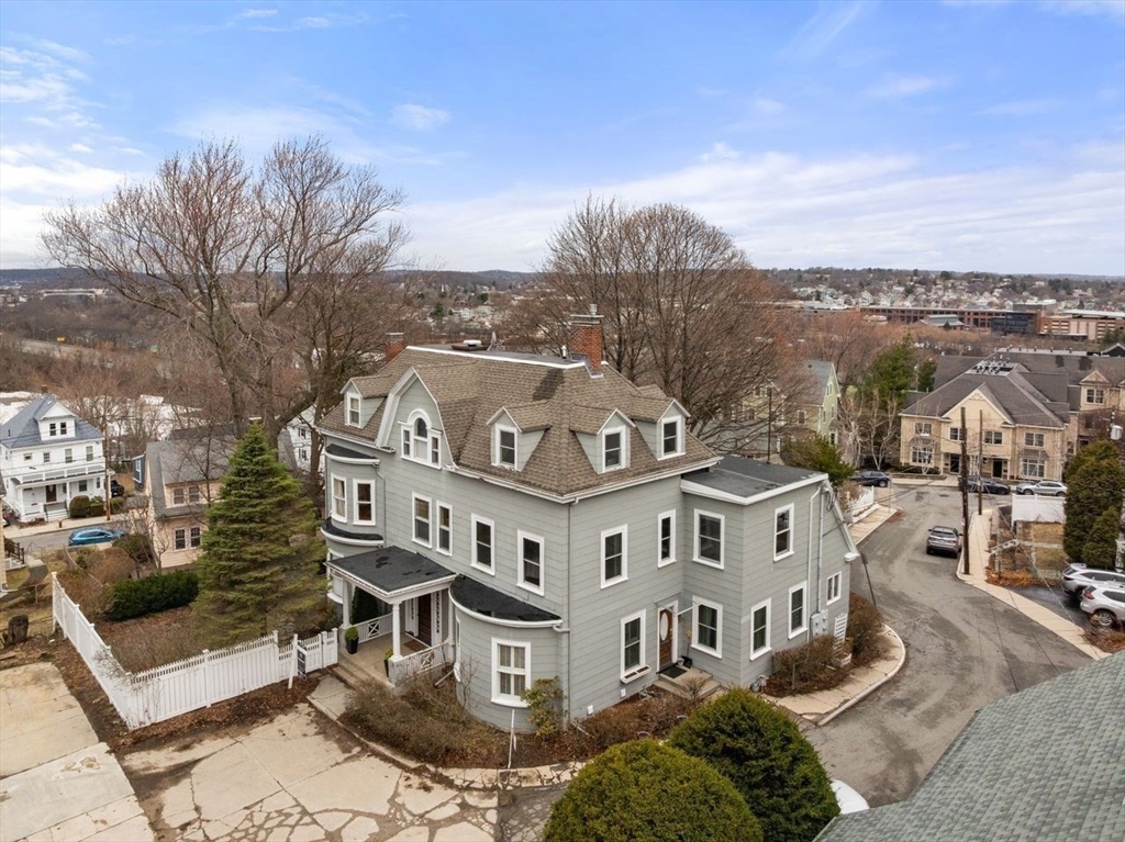 12 Bigelow Cir # 2