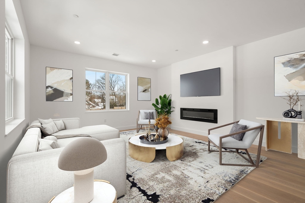 16 Stearns Rd # 208