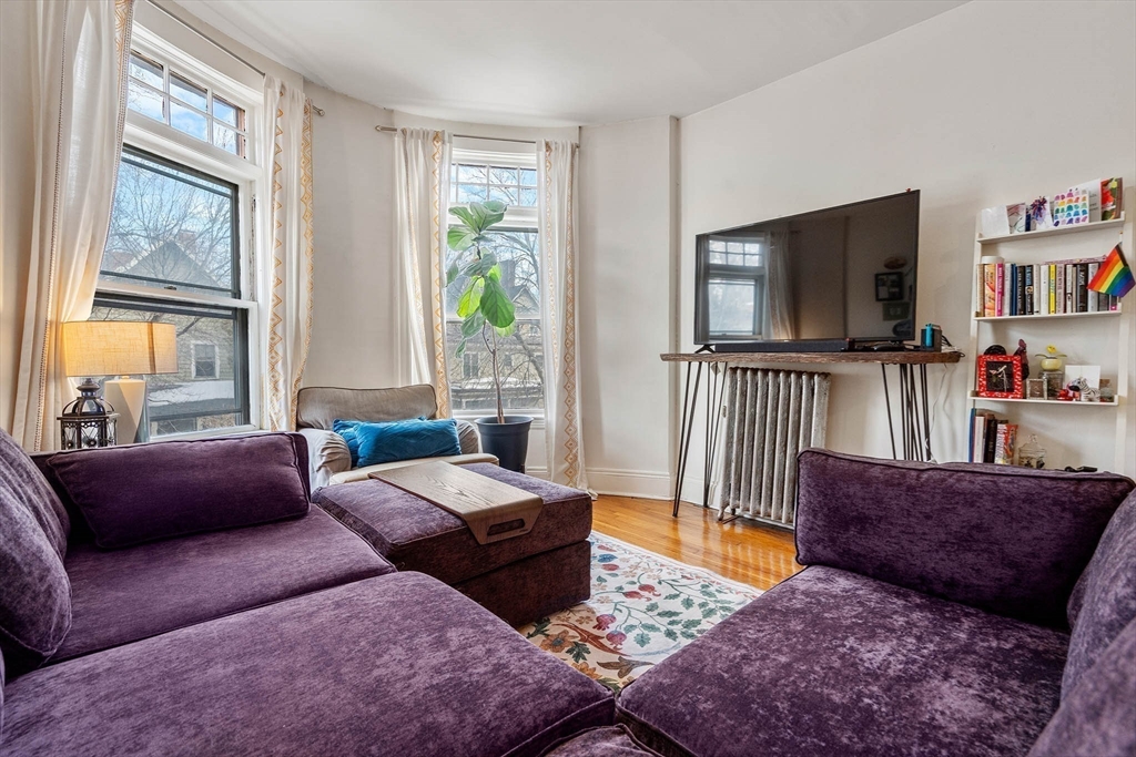 38 Winchester Street # 4