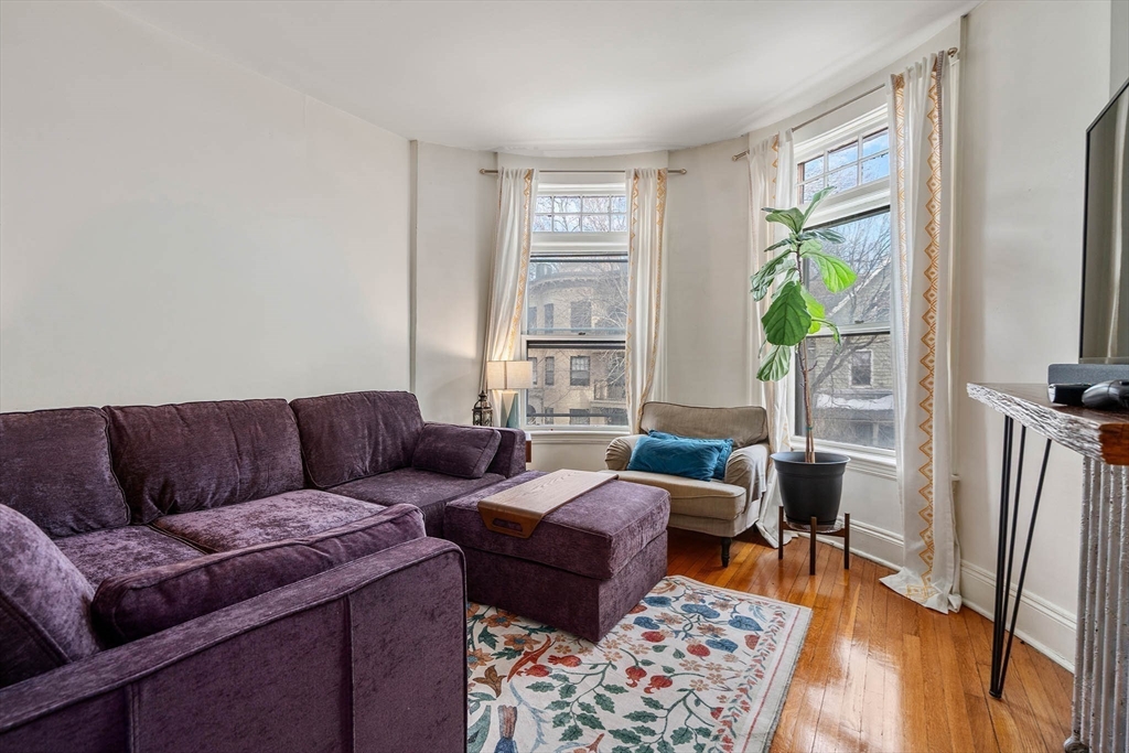 38 Winchester Street # 4