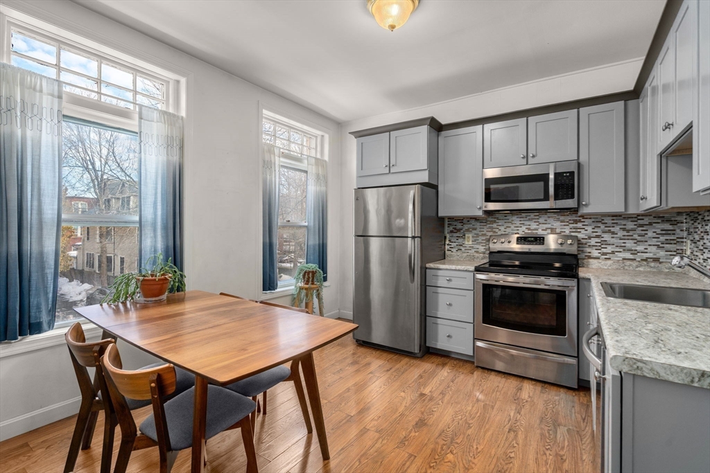 38 Winchester Street # 4