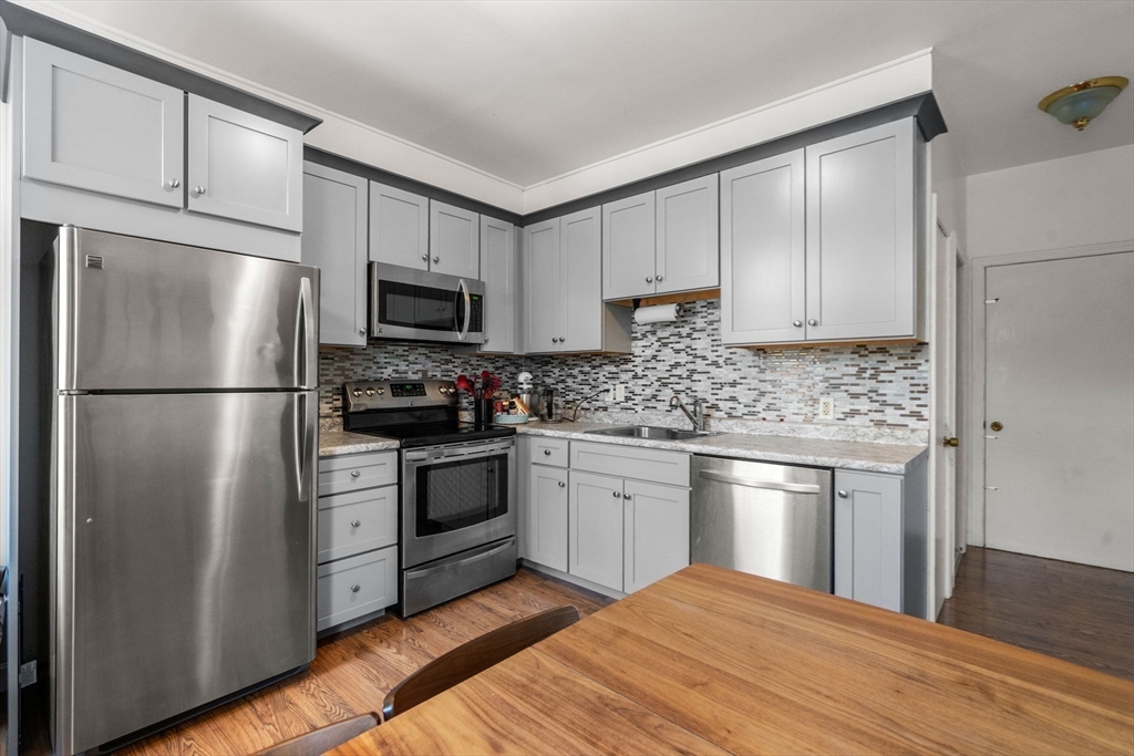 38 Winchester Street # 4