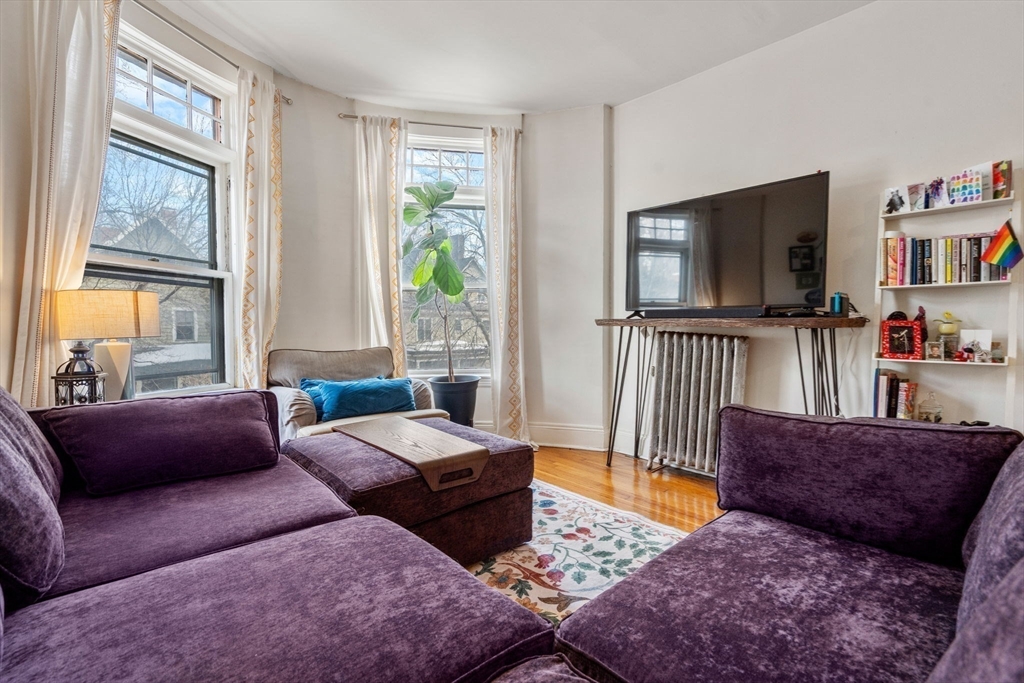 38 Winchester Street # 4
