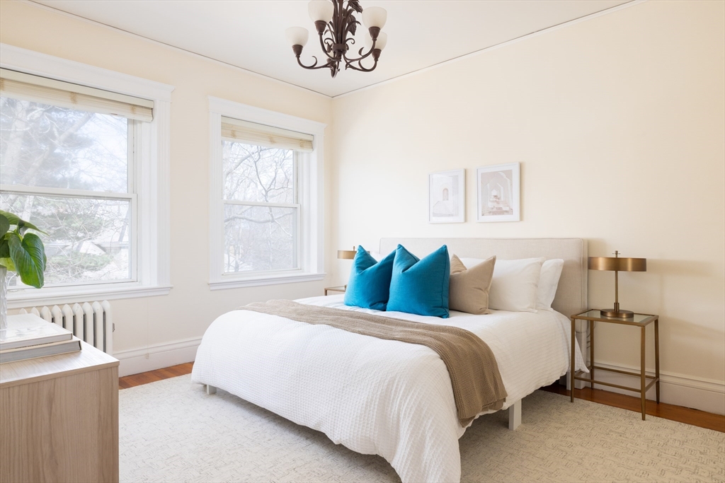 487 Boylston St. # 3C